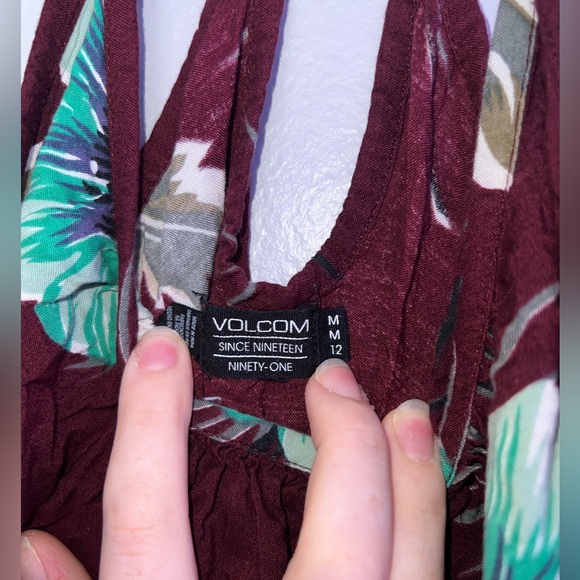 Volcom Stampede Dress with Hibiscus - Picture 6 of 6